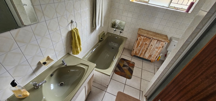 To Let 3 Bedroom Property for Rent in Cashan North West